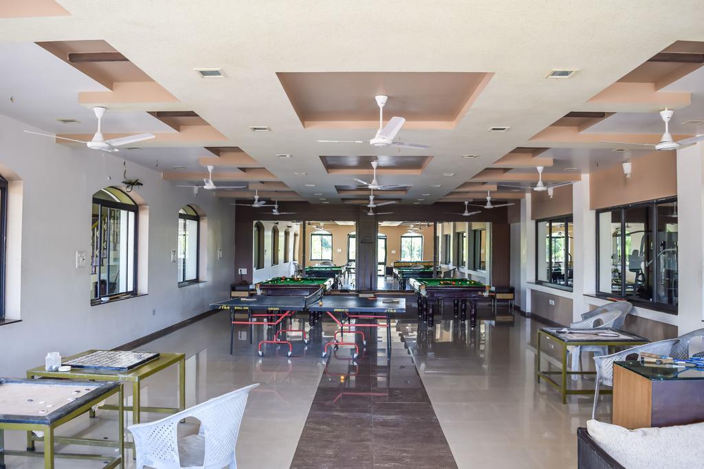 อมิธารา รีสอร์ต Hotel ชาซันเกอร์ ภายนอก รูปภาพ