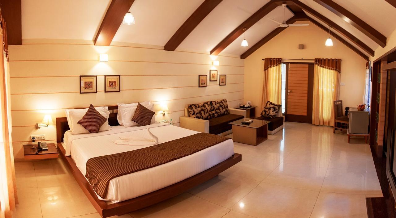อมิธารา รีสอร์ต Hotel ชาซันเกอร์ ภายนอก รูปภาพ